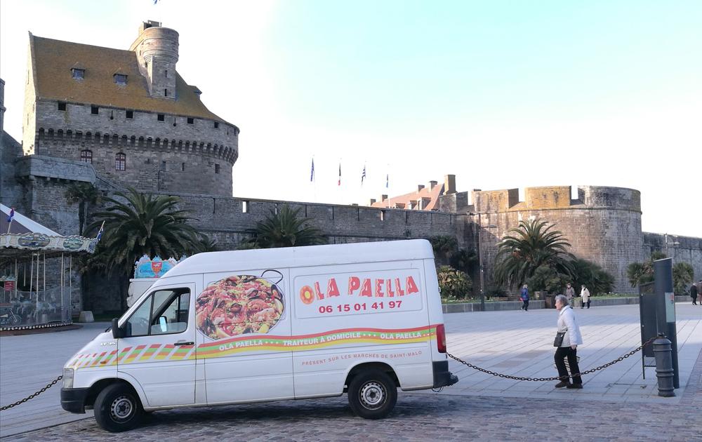 service traiteur de paella et couscous à saint malo